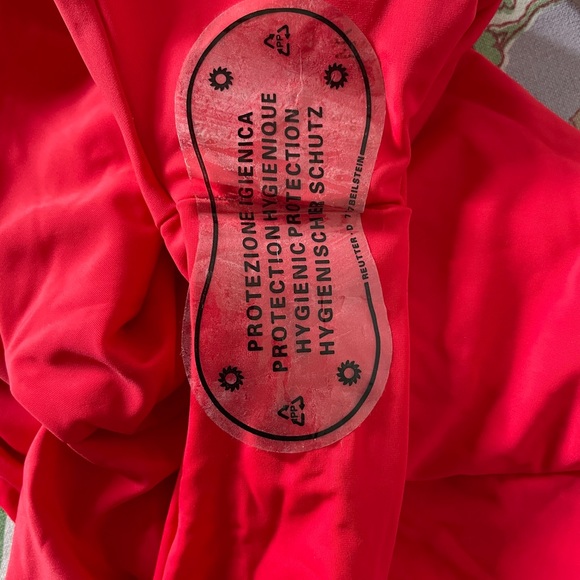 Shein One shoulder Swimsuit in Coral - Picture 3 of 9